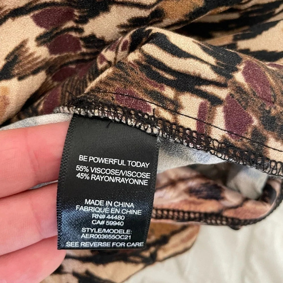 AFRM printed button down bodysuit - Picture 9 of 9